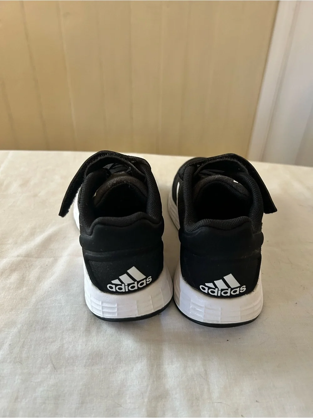 Adidas Duramo 10 EL K Kids Unisex Running Sneakers/NWOT/Black-White/Size 12K